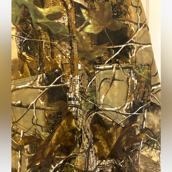 Mossy Oak Overalls - Picture 4 of 8